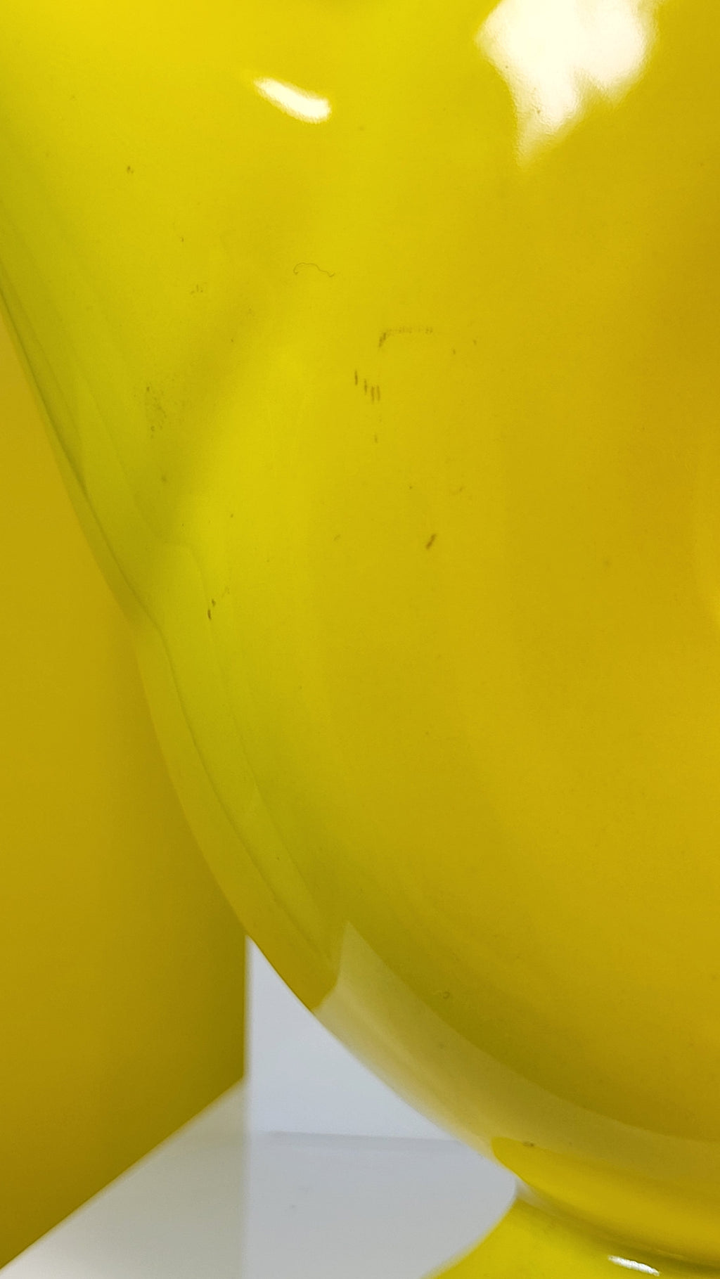 Vintage Hall Classics Canary Yellow "Donut" Teapot – 6-Cup Capacity – Excellent Condition
